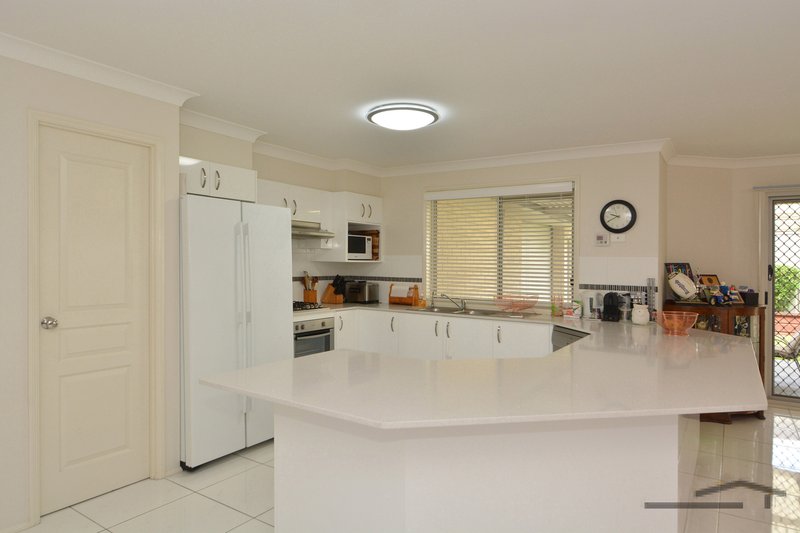 Photo - 10 Foveaux Street, Cameron Park NSW 2285 - Image 2