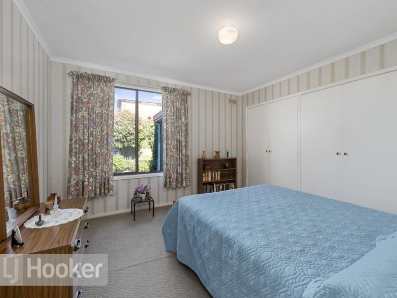 Photo - 10 Fowler Street, Montrose TAS 7010 - Image 12