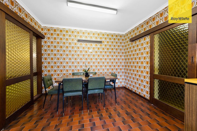 Photo - 10 Foxton Street, St Albans VIC 3021 - Image 3