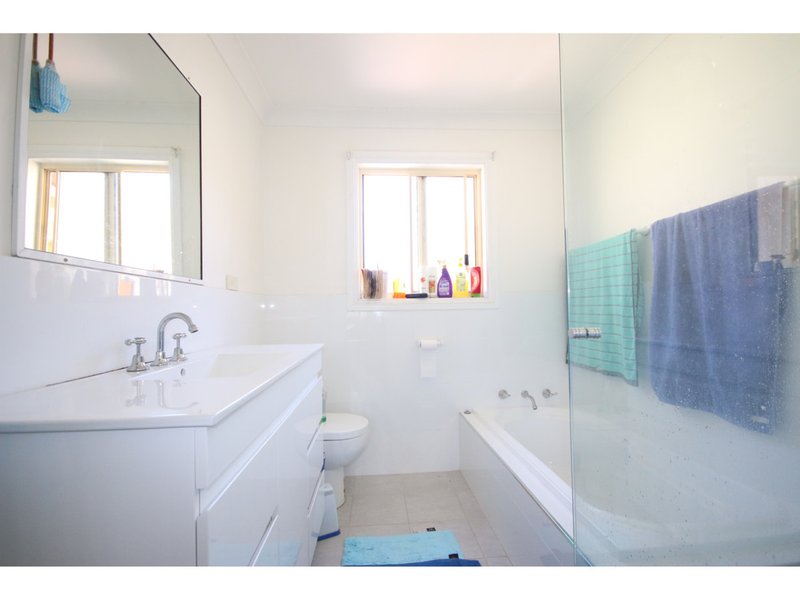 Photo - 10 Frederick Street, Sanctuary Point NSW 2540 - Image 3