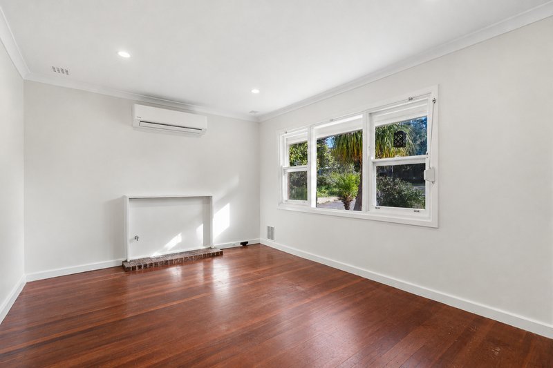 Photo - 10 Friar John Way, Coolbellup WA 6163 - Image 4