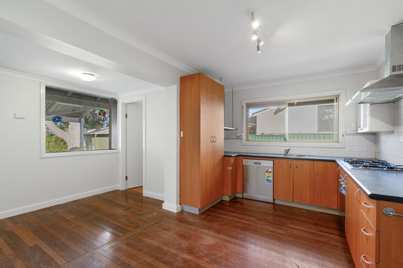 Photo - 10 Friar John Way, Coolbellup WA 6163 - Image 9