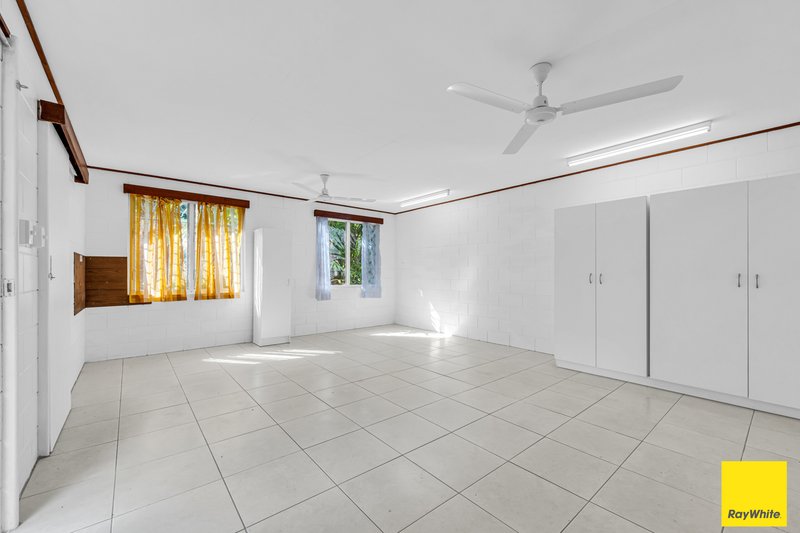 Photo - 10 Friend Street, Edge Hill QLD 4870 - Image 16