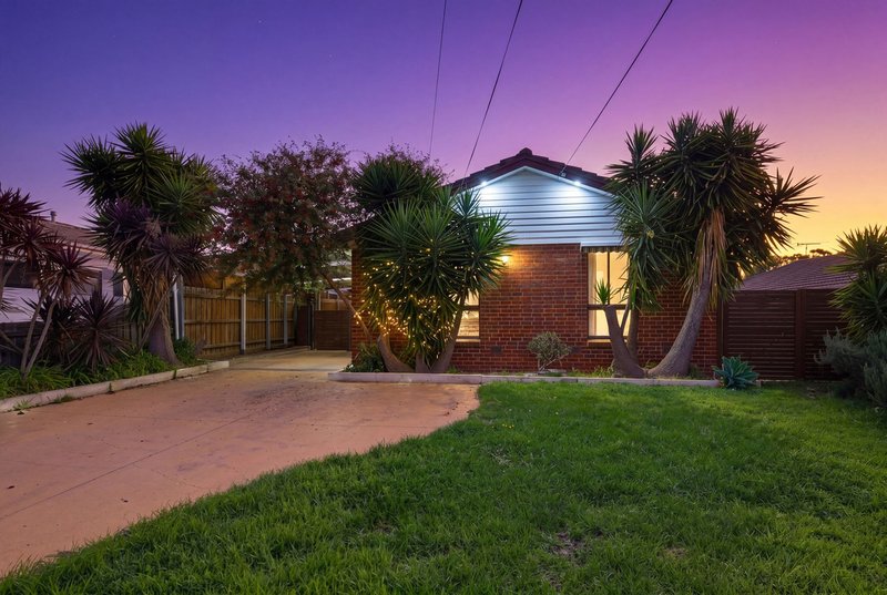 Photo - 10 Frobisher Street, Melton VIC 3337 - Image 1
