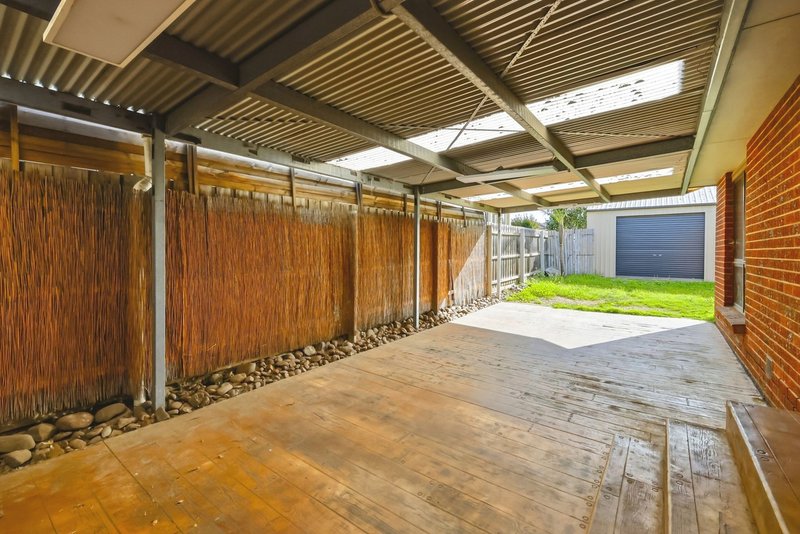 Photo - 10 Frobisher Street, Melton VIC 3337 - Image 11