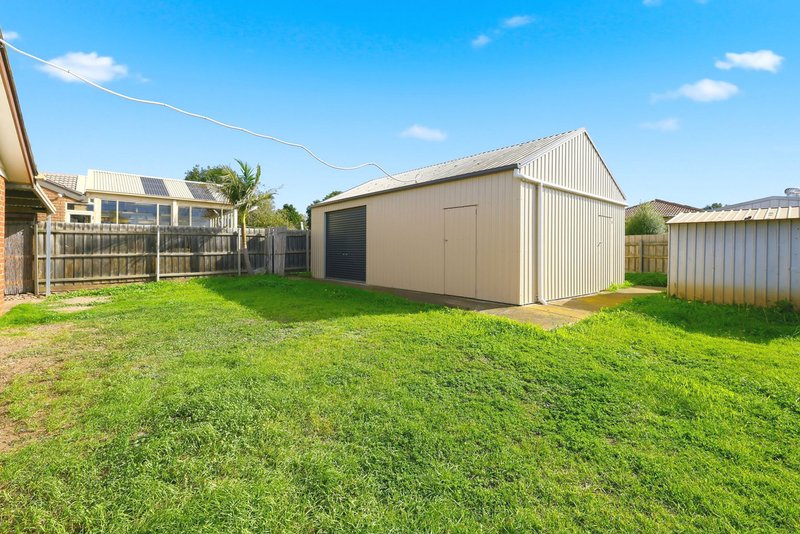 Photo - 10 Frobisher Street, Melton VIC 3337 - Image 14