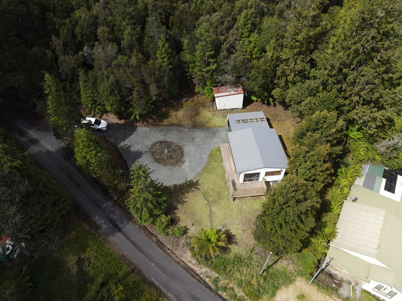 Photo - 10 Fysh Street, Queenstown TAS 7467 - Image 12