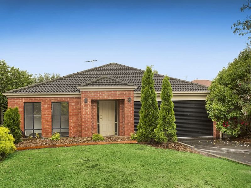 10 Gabrielle Court, Hampton Park VIC 3976