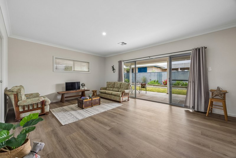 Photo - 10 Galway Avenue, Murray Bridge SA 5253 - Image 15