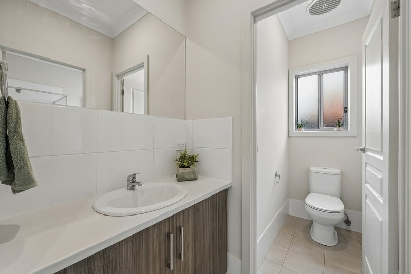 Photo - 10 Galway Avenue, Murray Bridge SA 5253 - Image 23