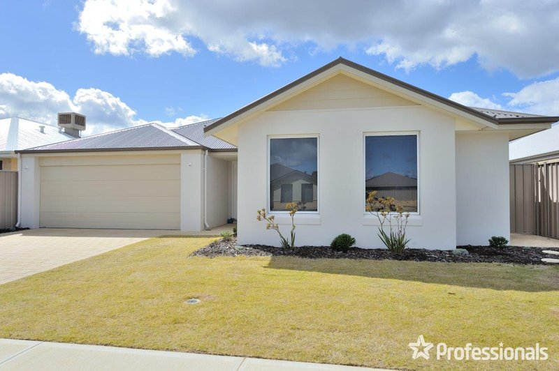 10 Gamboge Avenue, Karnup WA 6176