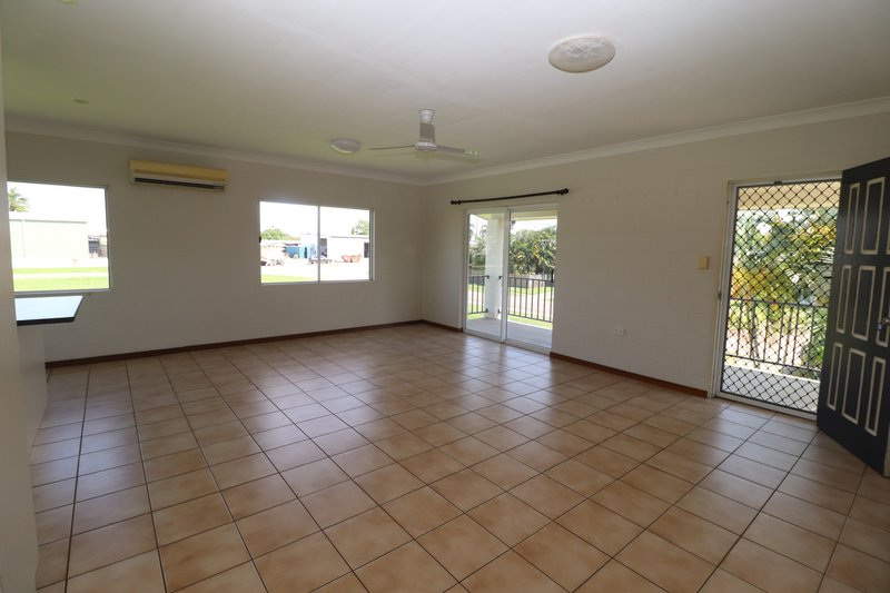 Photo - 10 Garbutt Street, Ingham QLD 4850 - Image 3