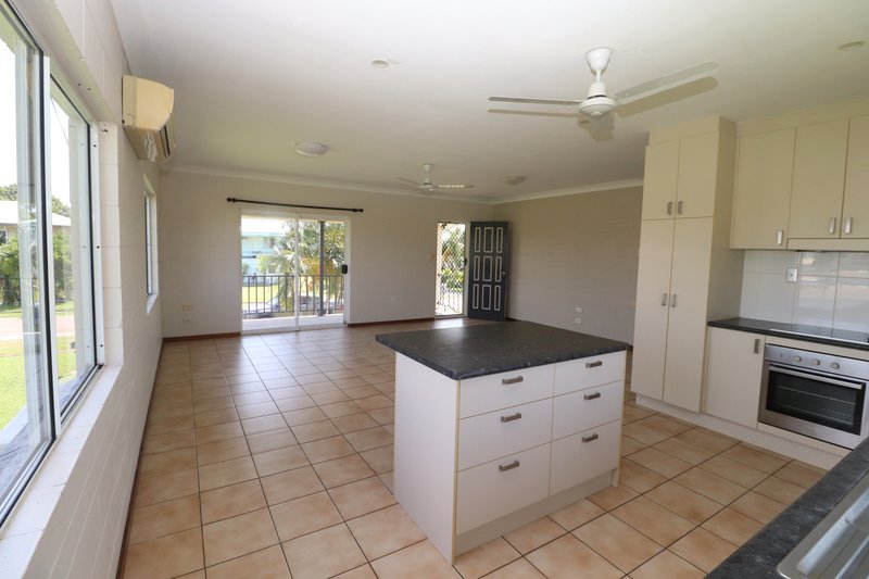 Photo - 10 Garbutt Street, Ingham QLD 4850 - Image 4