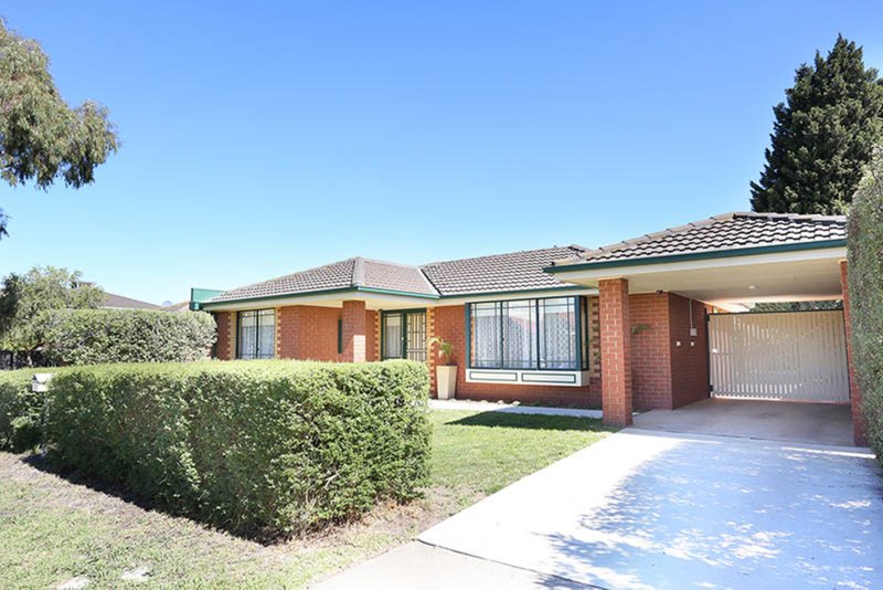 10 Gathray Court, Roxburgh Park VIC 3064