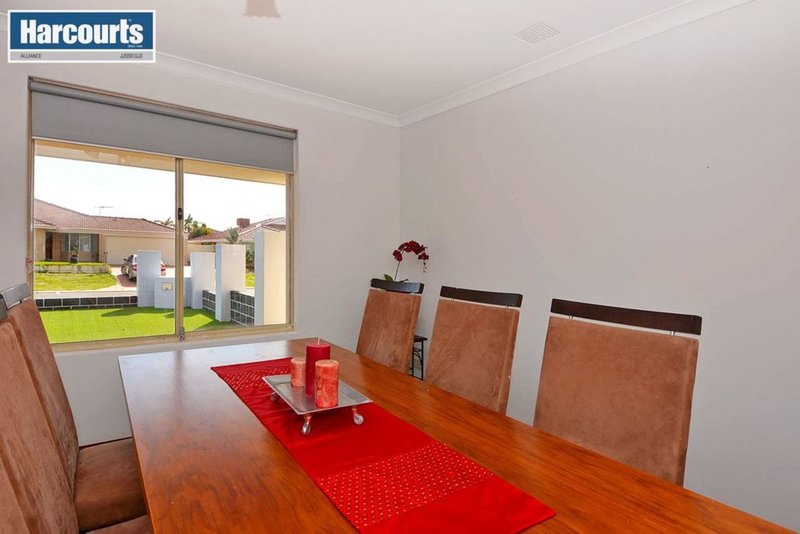 Photo - 10 Geoff Russell Avenue, Kinross WA 6028 - Image 13