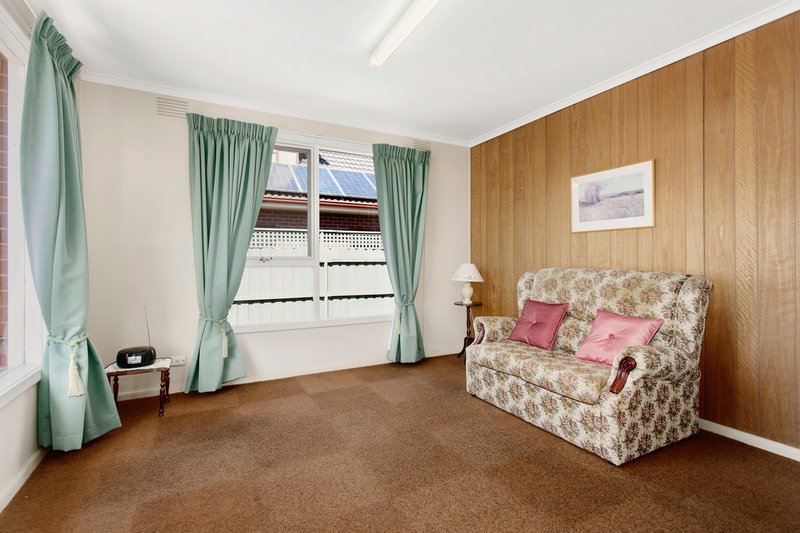 Photo - 10 George Street, Murrumbeena VIC 3163 - Image 8