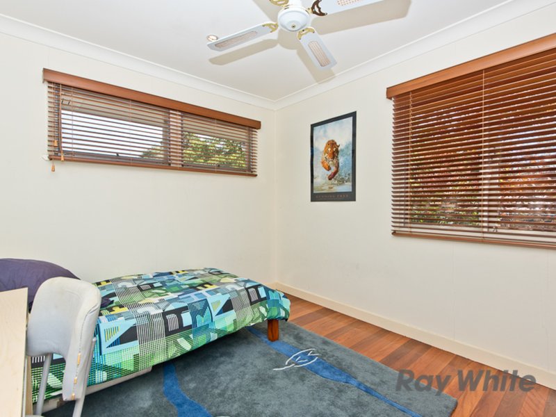 Photo - 10 Geraint Street, Bracken Ridge QLD 4017 - Image 8