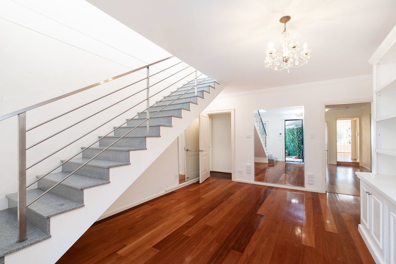 Photo - 10 Gertrude Street, Balgowlah Heights NSW 2093 - Image 11