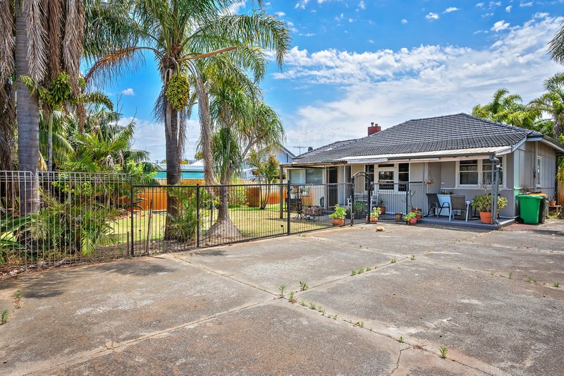 Photo - 10 Gibbs Street, Carey Park WA 6230 - Image 14