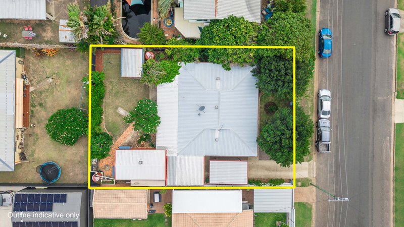 Photo - 10 Gibbs Street, Urangan QLD 4655 - Image 24