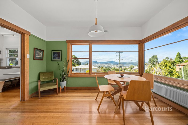 Photo - 10 Giblin Street, Lenah Valley TAS 7008 - Image 12