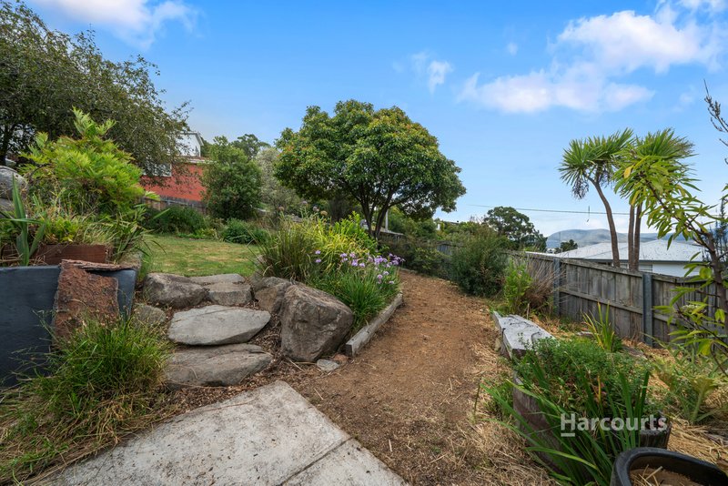 Photo - 10 Giblin Street, Lenah Valley TAS 7008 - Image 26