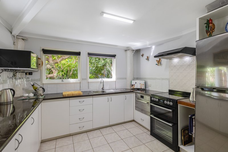 Photo - 10 Gladstone Street, Newtown QLD 4350 - Image 19