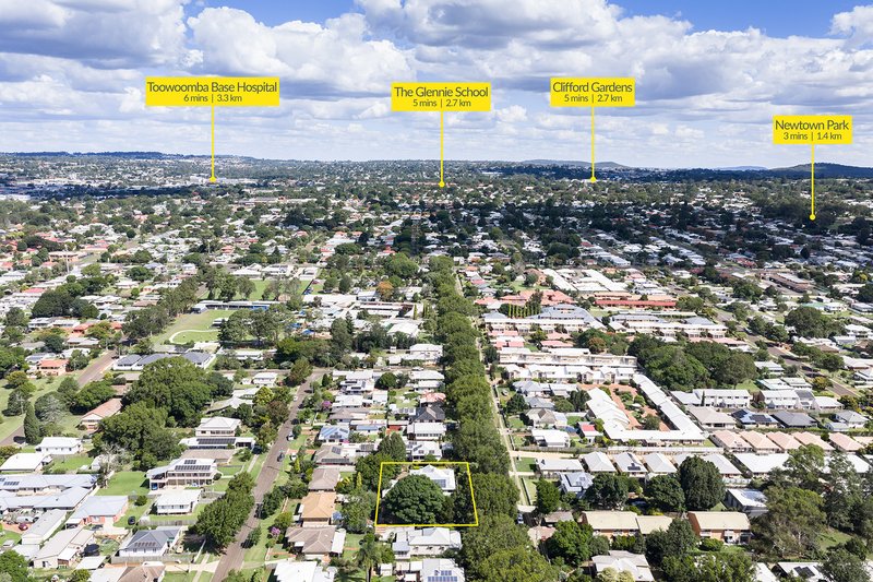 Photo - 10 Gladstone Street, Newtown QLD 4350 - Image 29