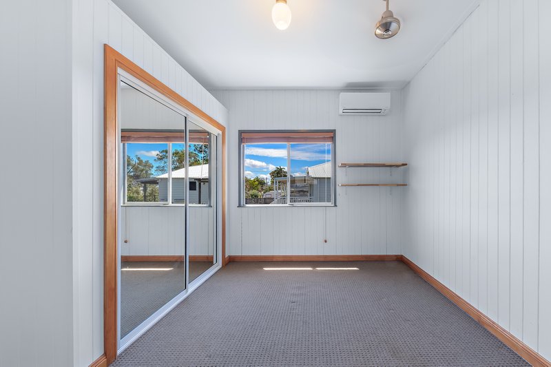 Photo - 10 Glen Isla Road, Glen Isla QLD 4800 - Image 8