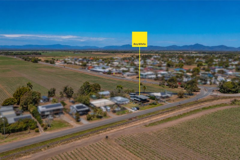 Photo - 10 Glen Isla Road, Glen Isla QLD 4800 - Image 13
