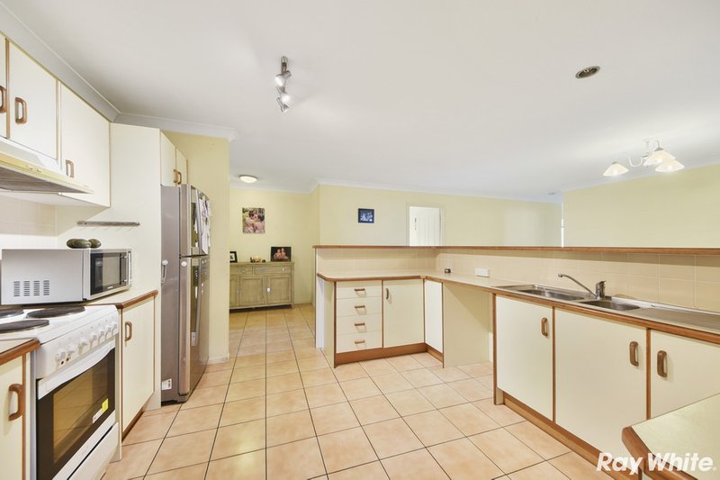 Photo - 10 Glen Street, Bray Park QLD 4500 - Image 3