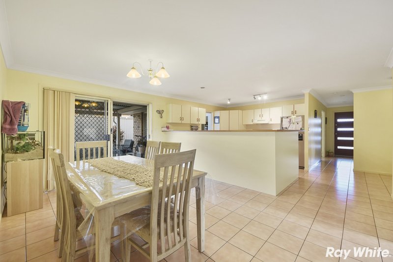 Photo - 10 Glen Street, Bray Park QLD 4500 - Image 4