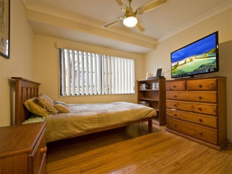 Photo - 10 Glendore Court, Eatons Hill QLD 4037 - Image 7