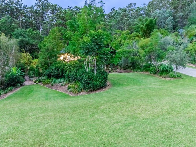 Photo - 10 Glenfern Pl , Bonogin QLD 4213 - Image 23