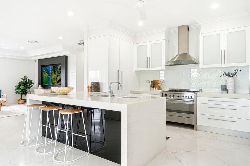 Photo - 10 Glenhaven Road, Glenhaven NSW 2156 - Image 5