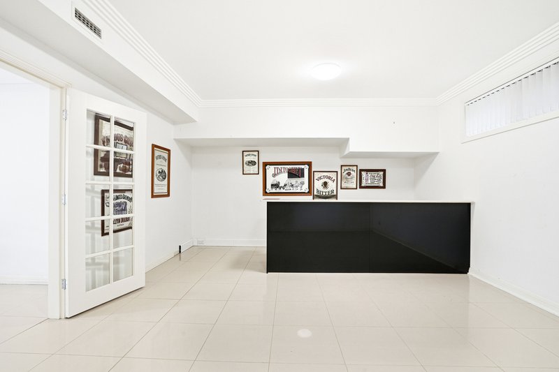 Photo - 10 Glenhaven Road, Glenhaven NSW 2156 - Image 15