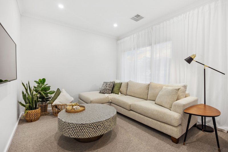 Photo - 10 Glenlea Boulevard, Mount Barker SA 5251 - Image 4