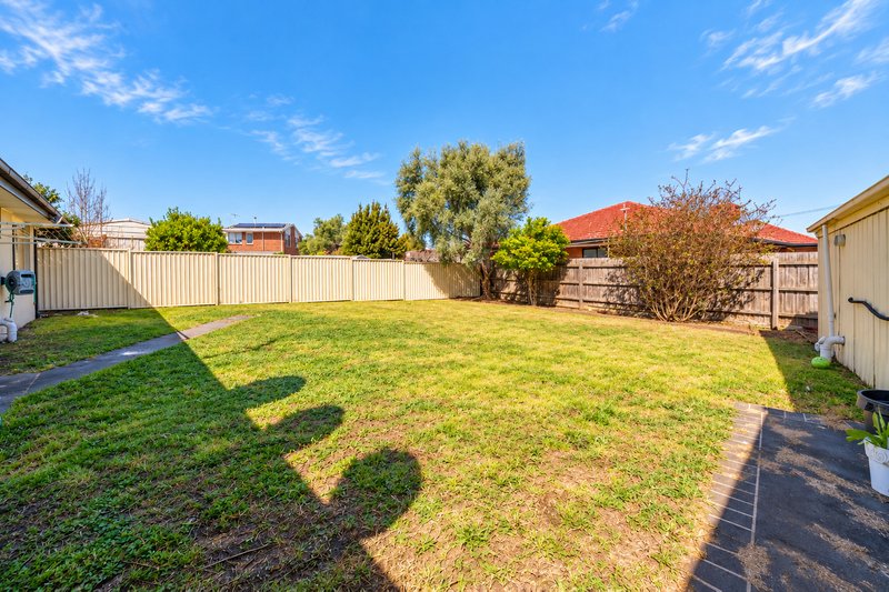 Photo - 10 Globe Place, Epping VIC 3076 - Image 12