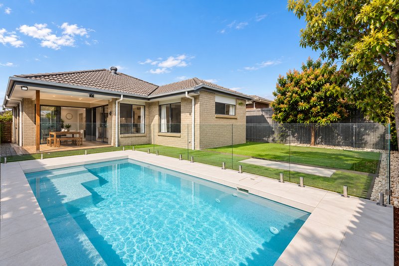 Photo - 10 Goal Crescent, Griffin QLD 4503 - Image 2