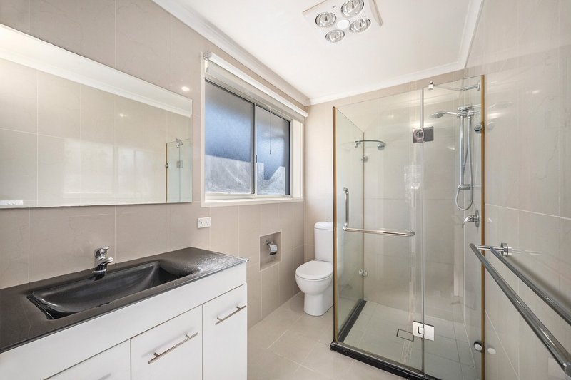 Photo - 10 Gollan Street, Evatt ACT 2617 - Image 9
