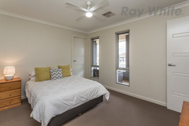 Photo - 10 Gomera Street, Mawson Lakes SA 5095 - Image 25