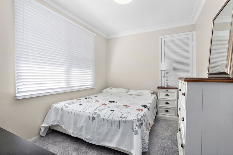 Photo - 10 Goolagong Circuit, Mount Warrigal NSW 2528 - Image 10