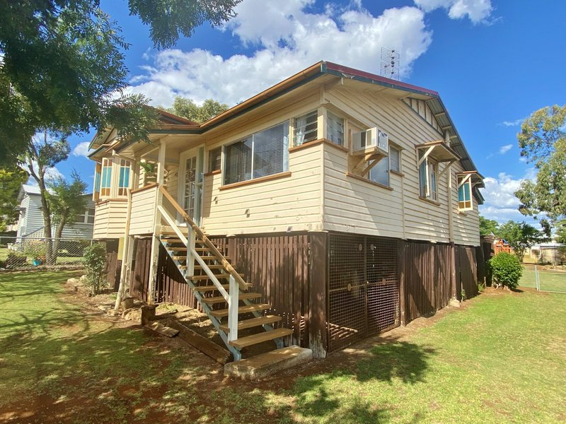 10 Gooyong Street, Kingaroy QLD 4610