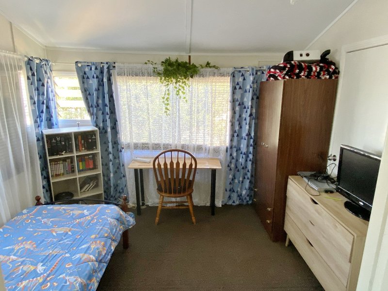 Photo - 10 Gooyong Street, Kingaroy QLD 4610 - Image 9