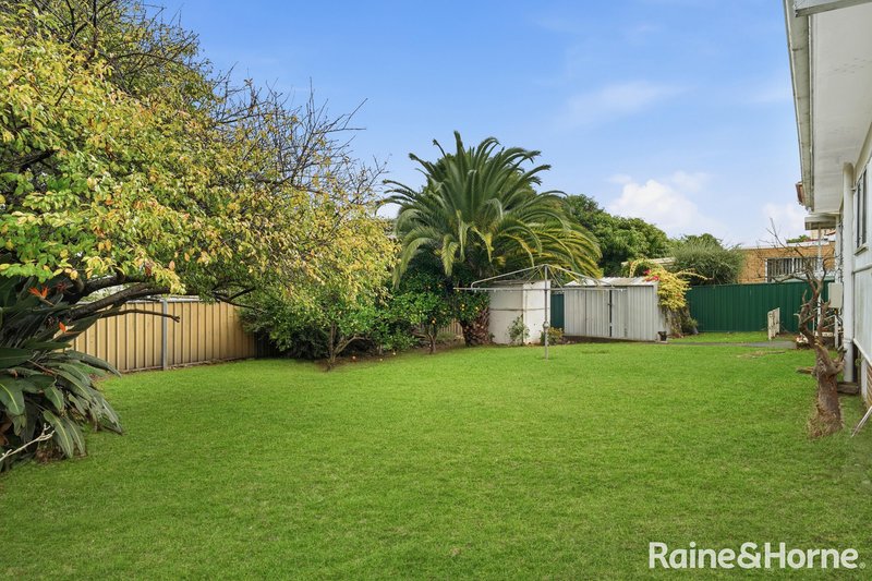 Photo - 10 Gordon Street, St Marys NSW 2760 - Image 10