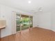 Photo - 10 Gosford Court, Helensvale QLD 4212 - Image 7