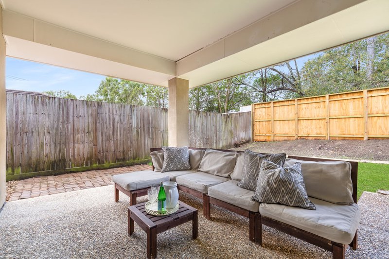 Photo - 10 Goundry Drive, Holmview QLD 4207 - Image 13