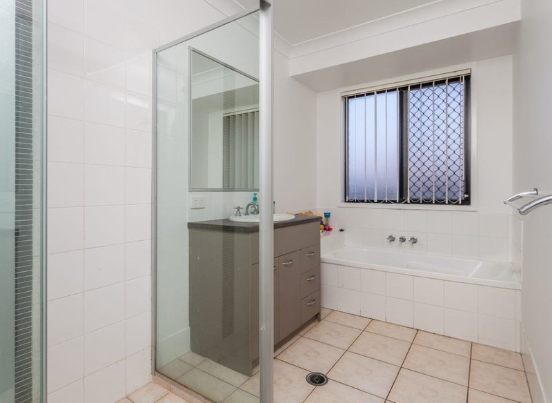 Photo - 10 Grace Court, Mango Hill QLD 4509 - Image 7