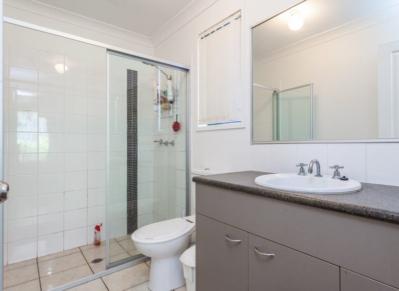 Photo - 10 Grace Court, Mango Hill QLD 4509 - Image 8