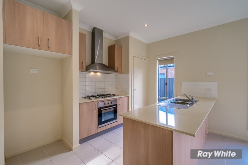 Photo - 10 Granya Street, Tarneit VIC 3029 - Image 9